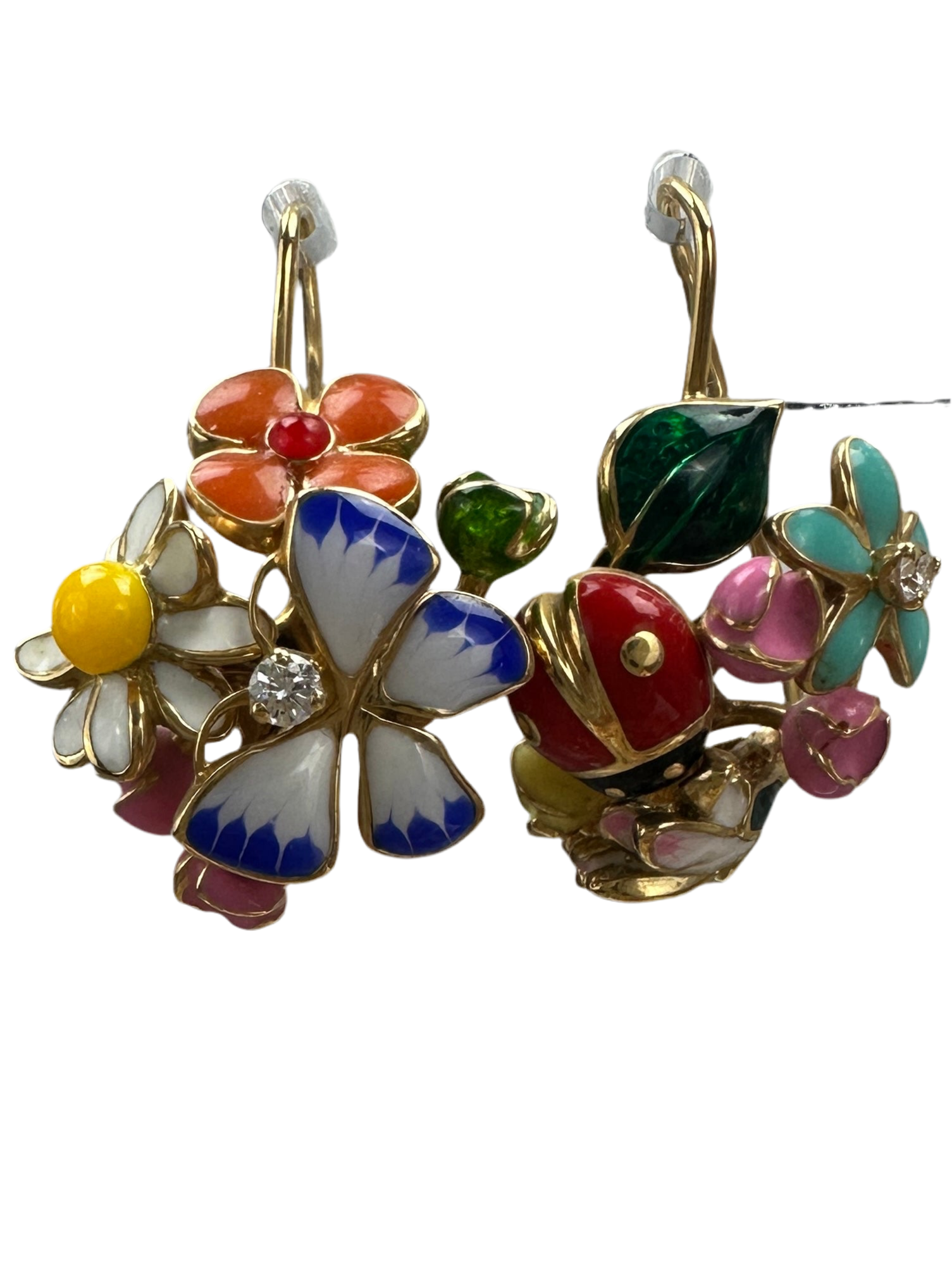 Gold earrings collection Diorette and Milli Carnivora