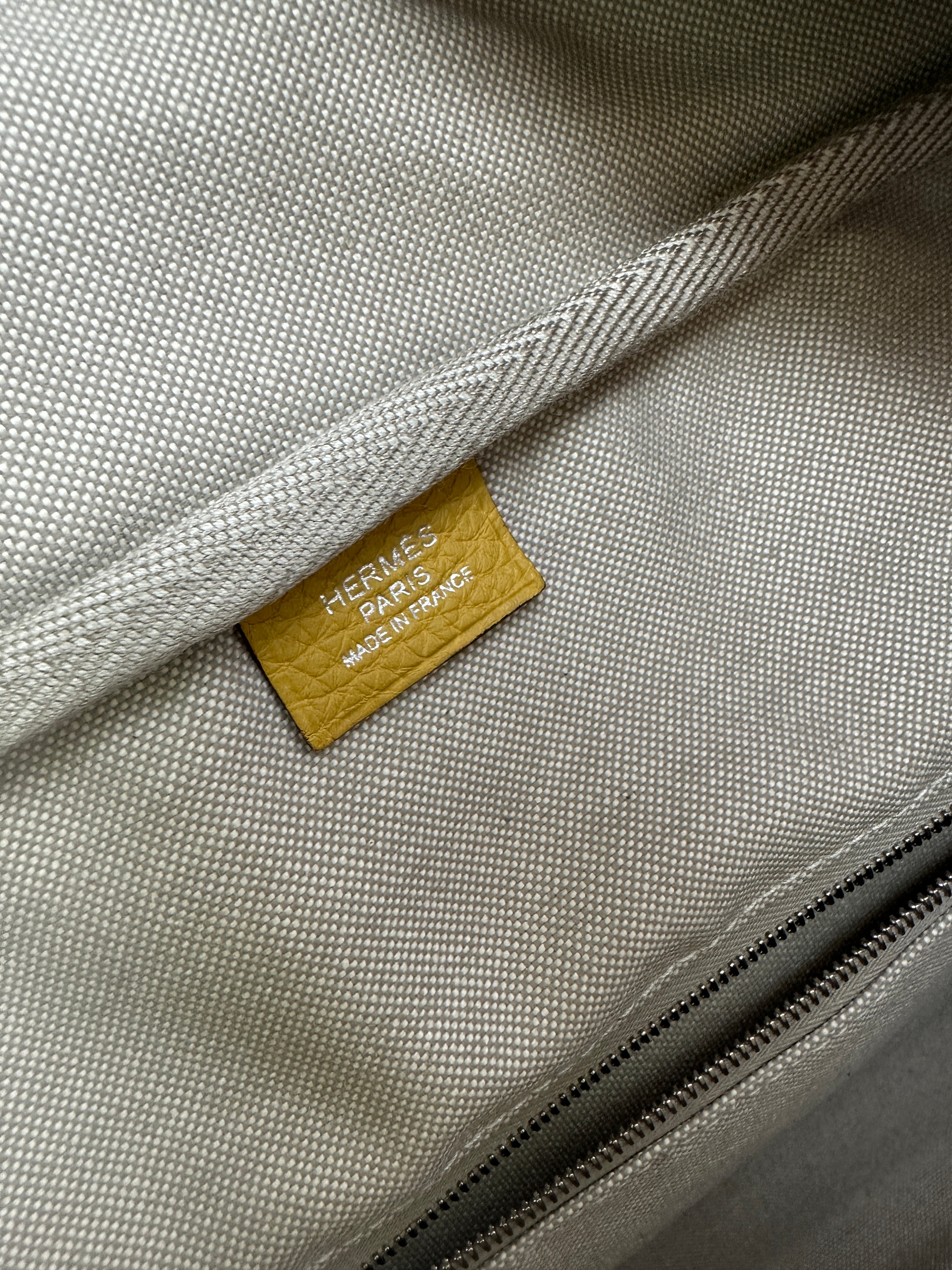 Hermès Curry Clémence Leather Victoria