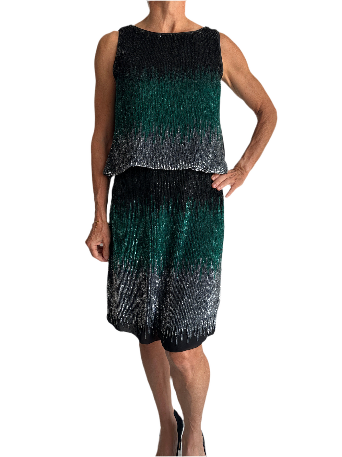 Emporio Armani sequined skirt in black and green - size 38