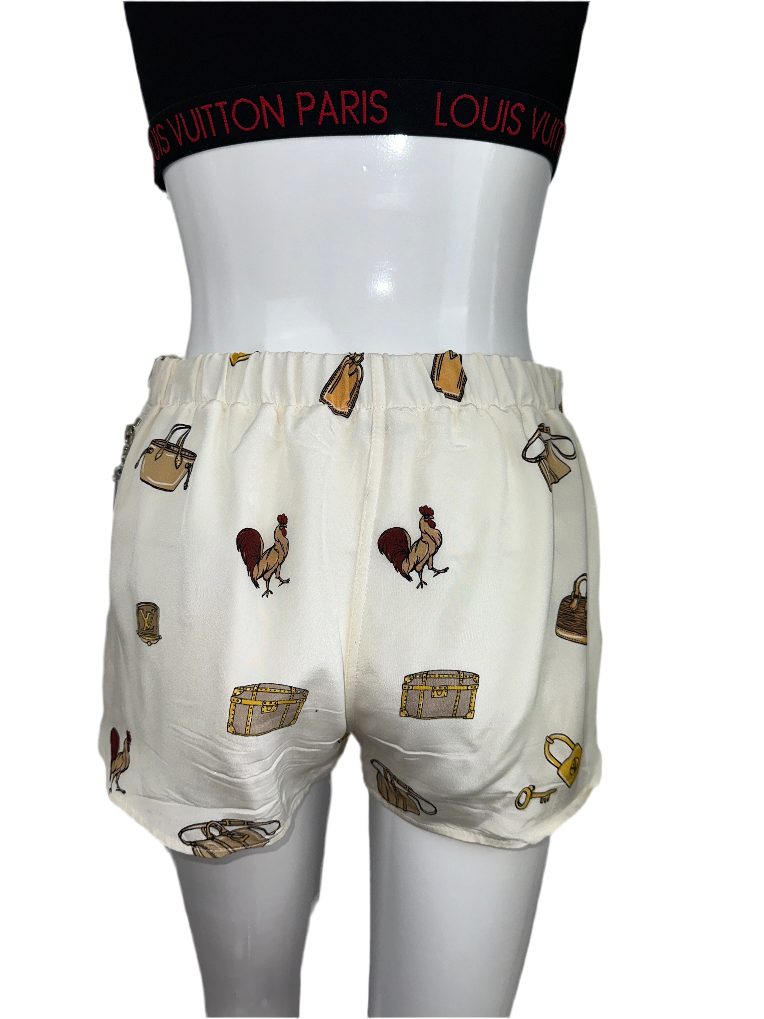 Louis Vuitton short beige with icon Louis Vuitton - size 34