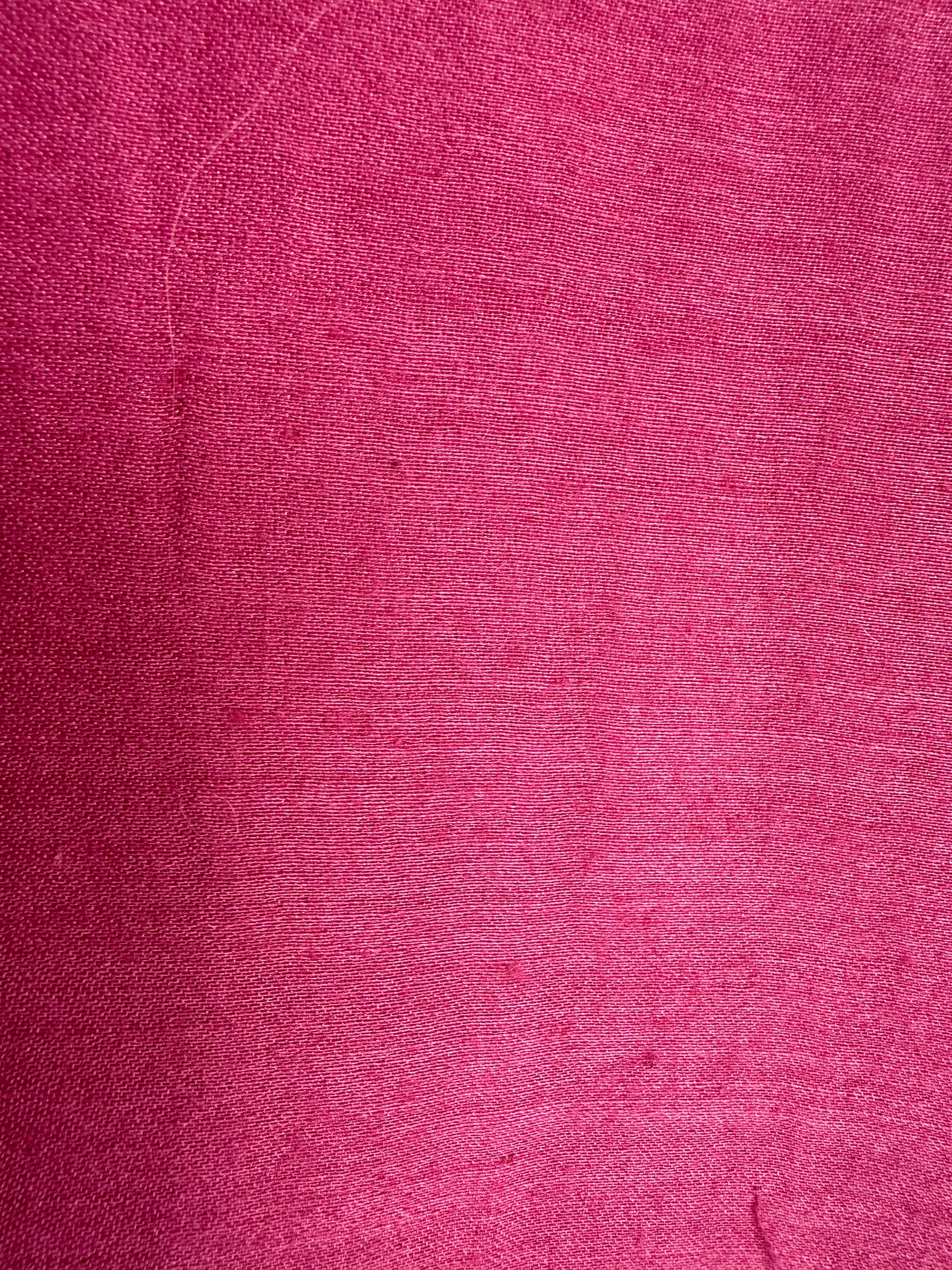 Hugo Boss pink stole