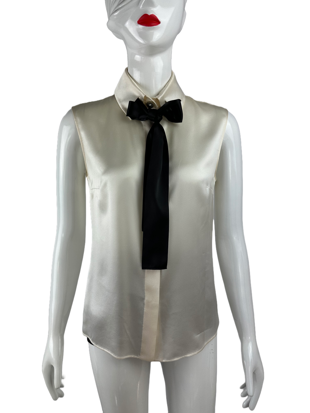 Chanel sleeveless silk blouse white with black tie - size 36 FR