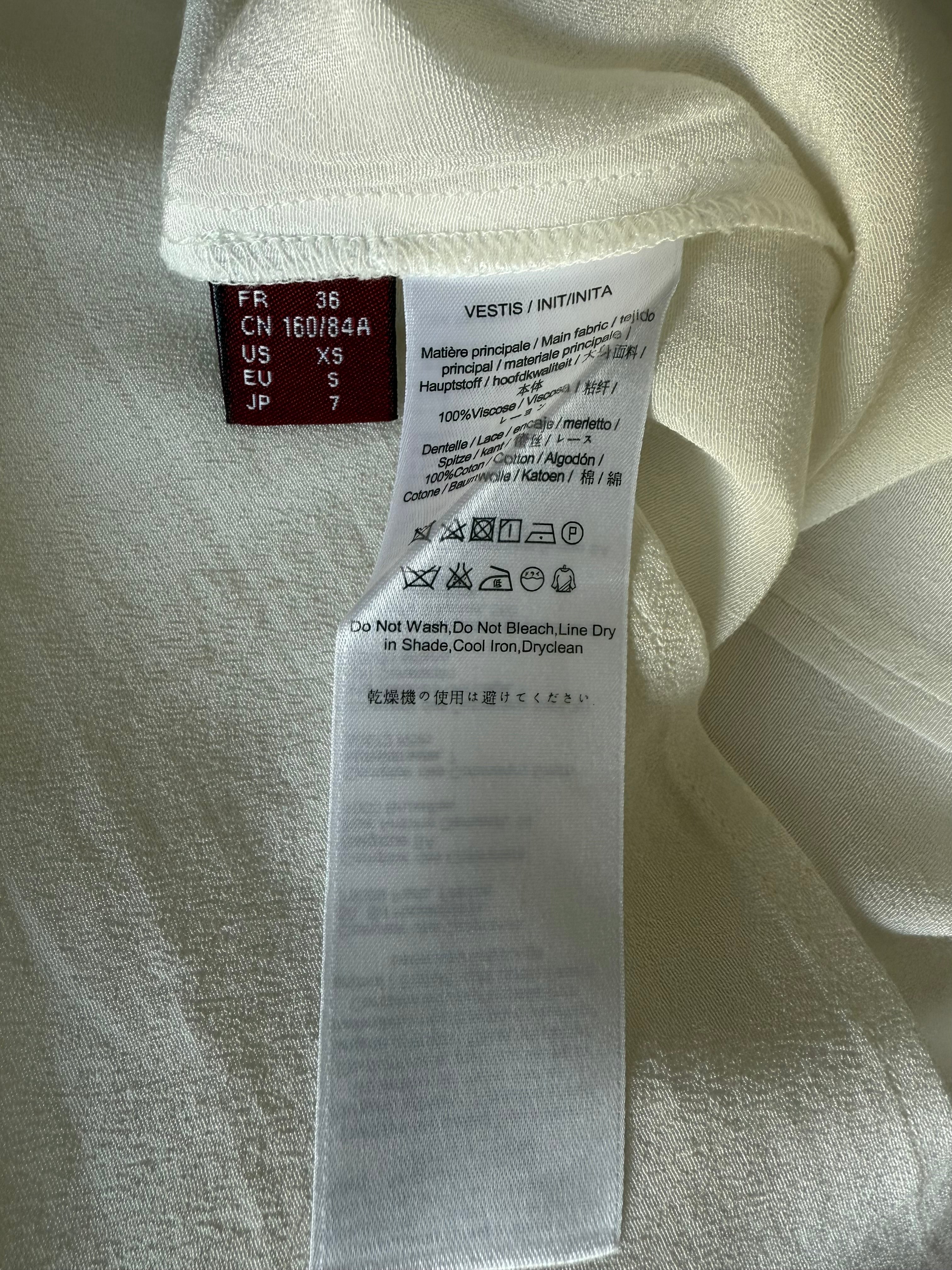 Comptoir des cotonniers white round-neck top - size 36
