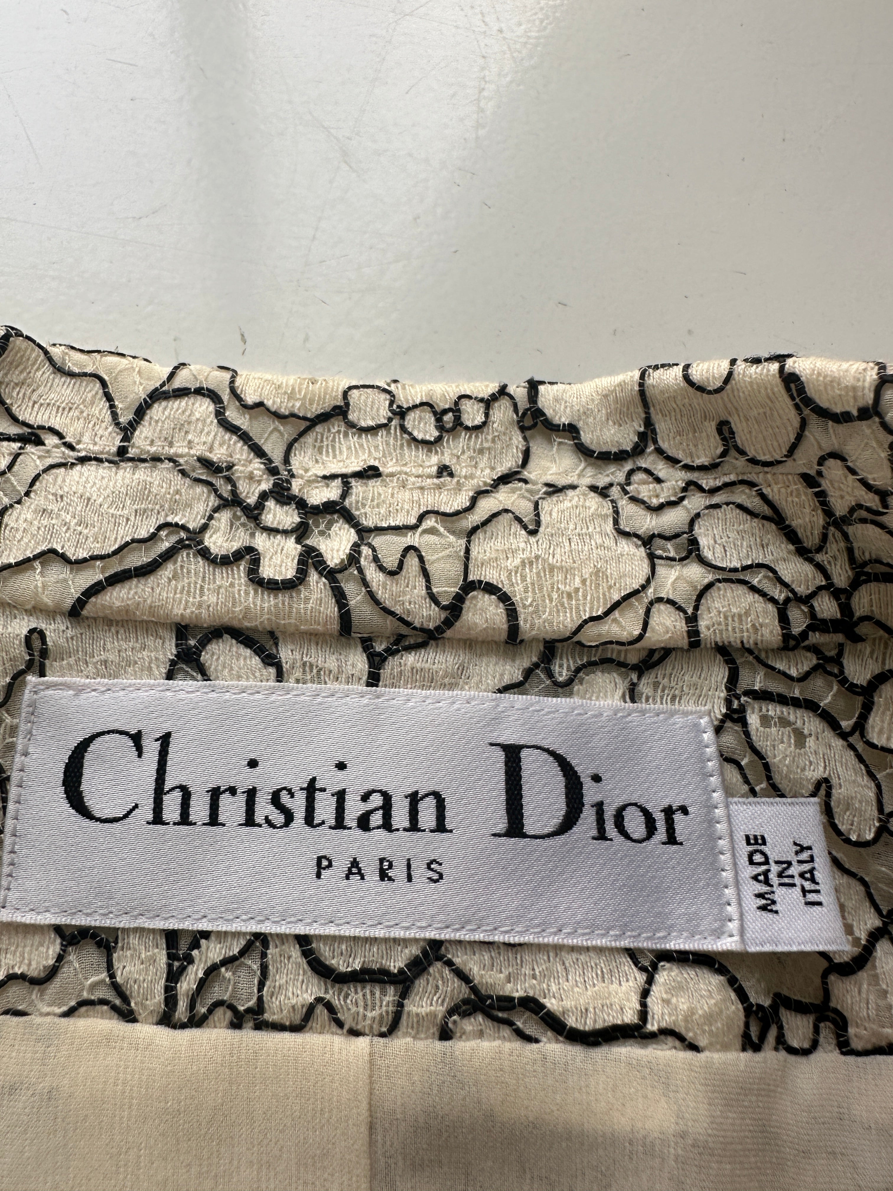 Dior white jacket with black lace - size 36