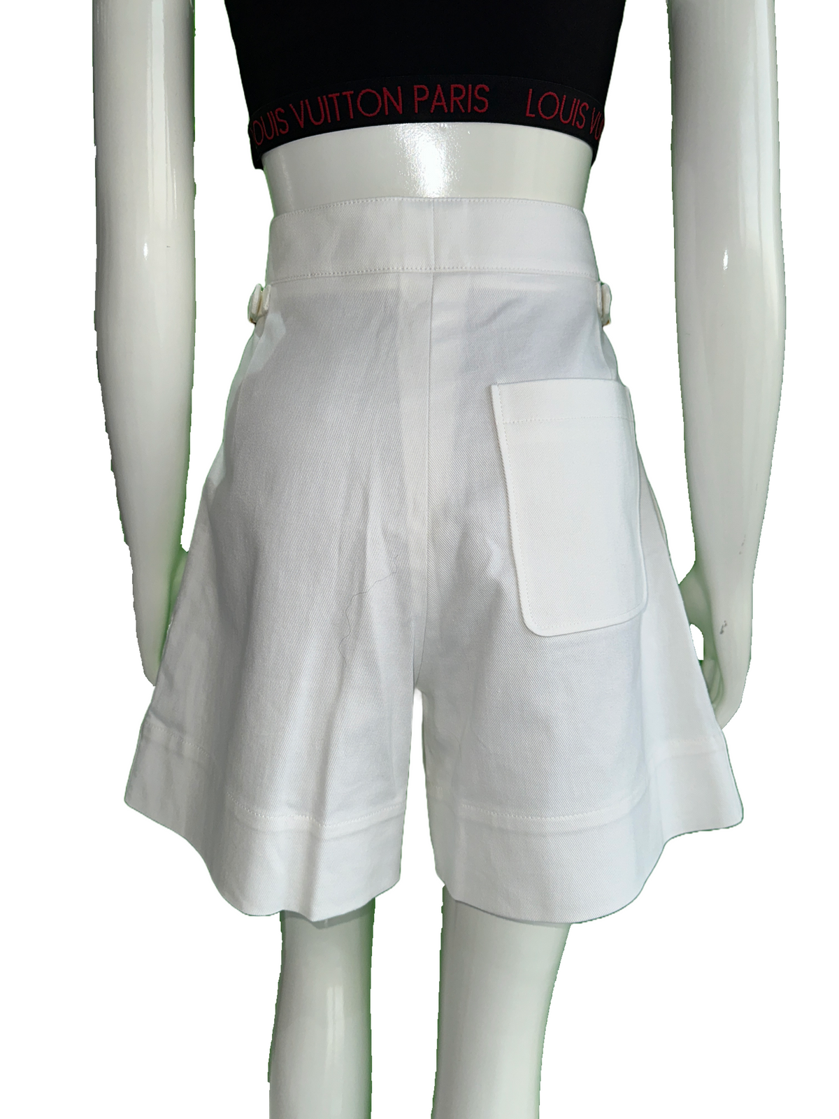 Louis Vuitton white shorts - size 42