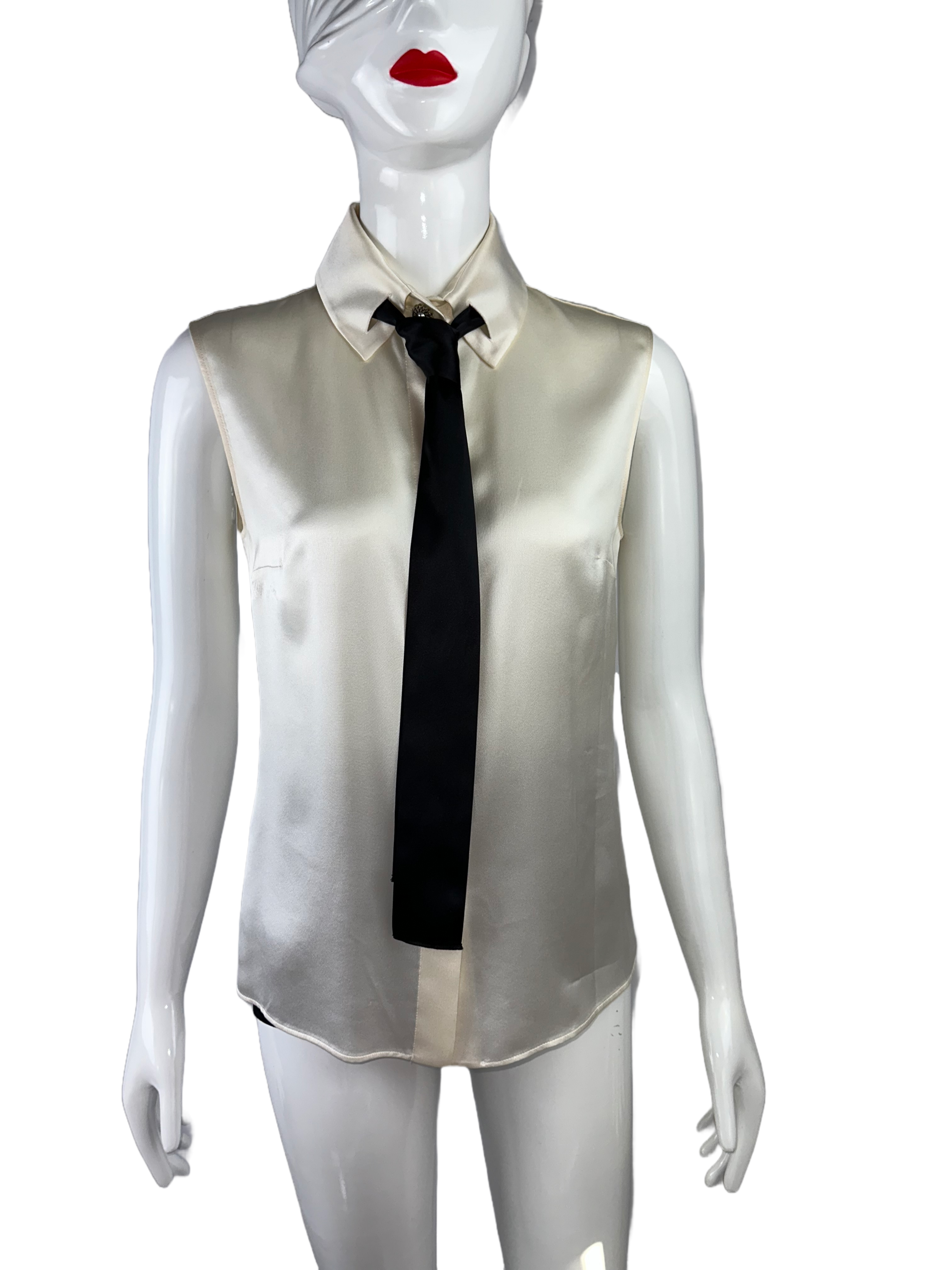 Chanel sleeveless silk blouse white with black tie - size 36 FR