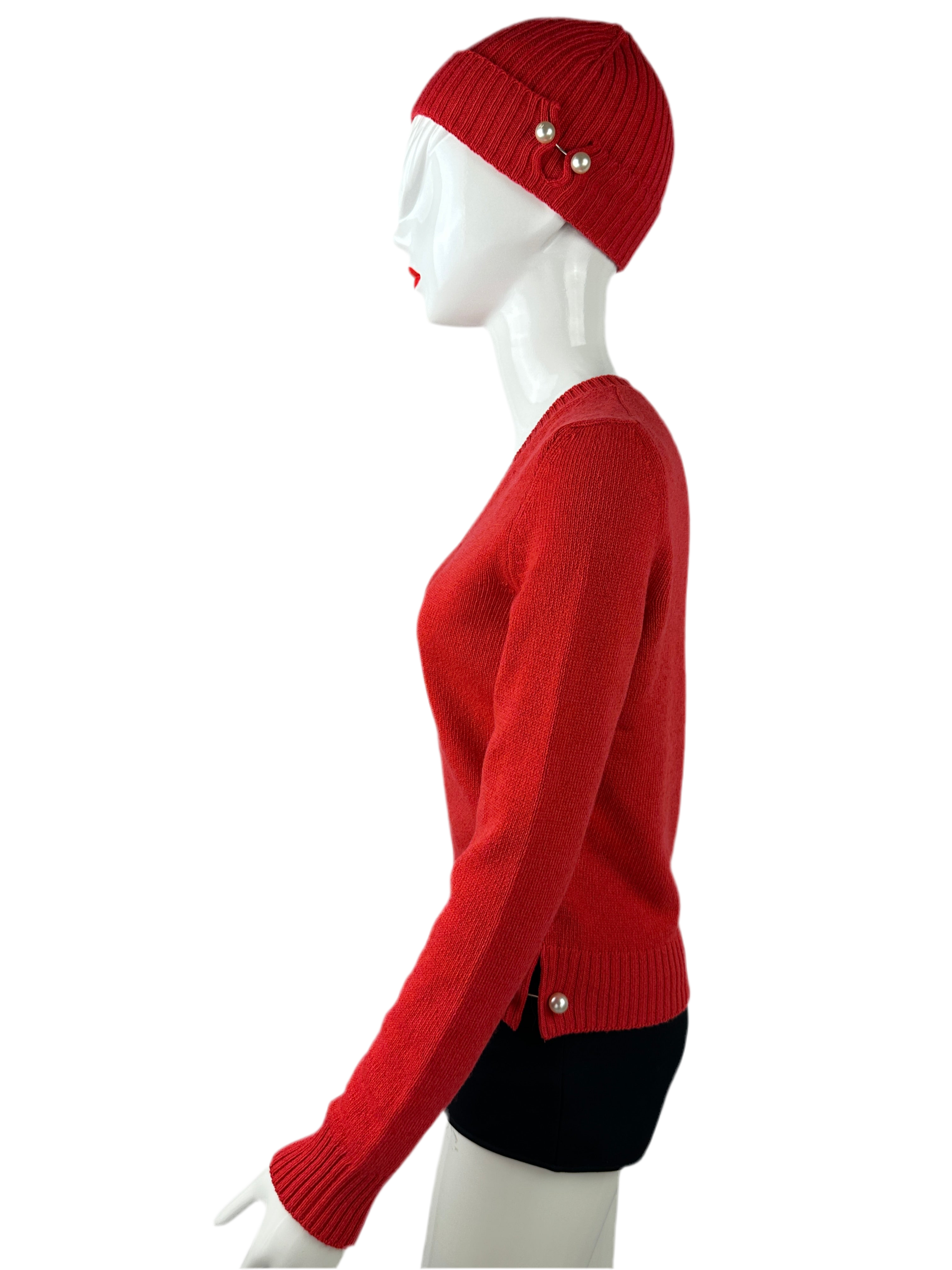 Chanel thick red V-neck sweater with pearly baubles at bottom - size 36
