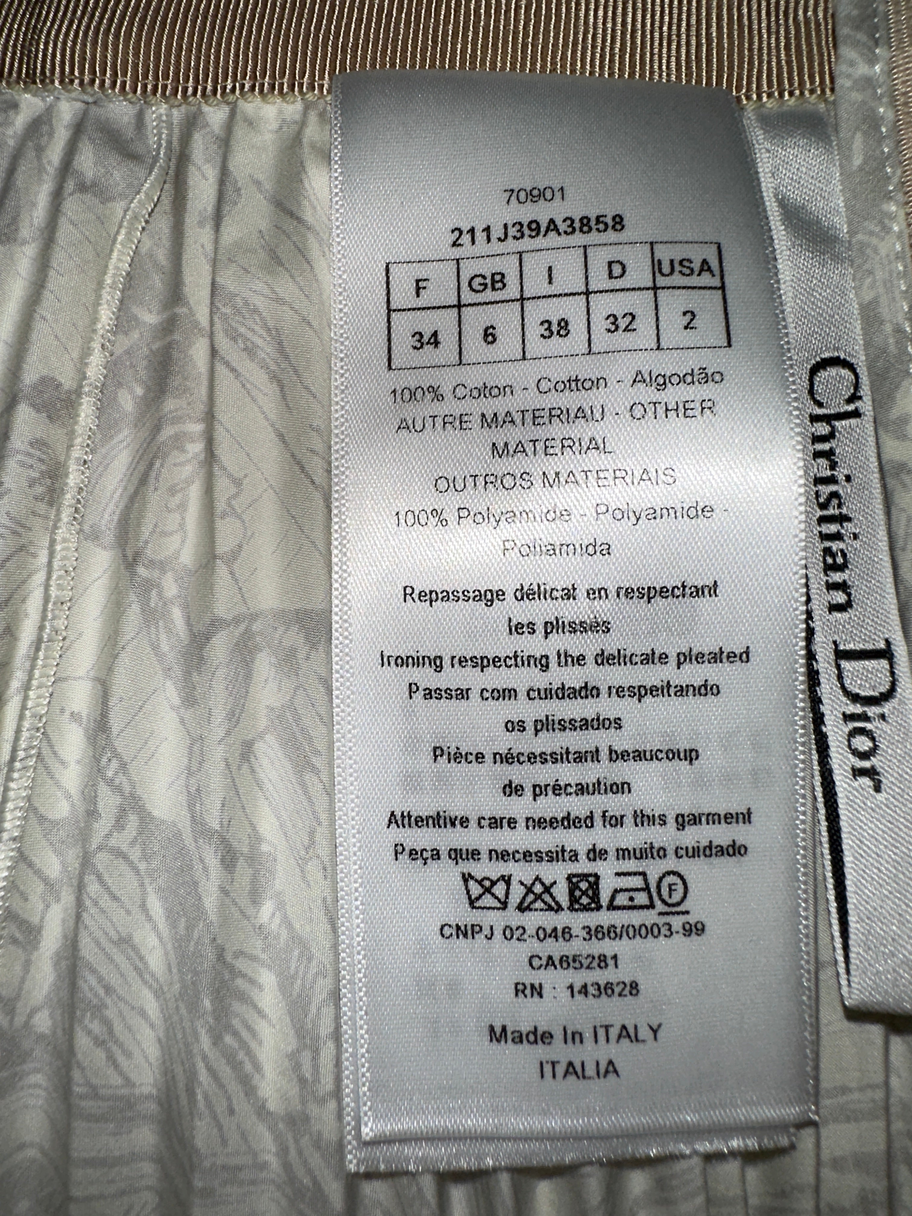 Dior cream pleated long skirt - size 34