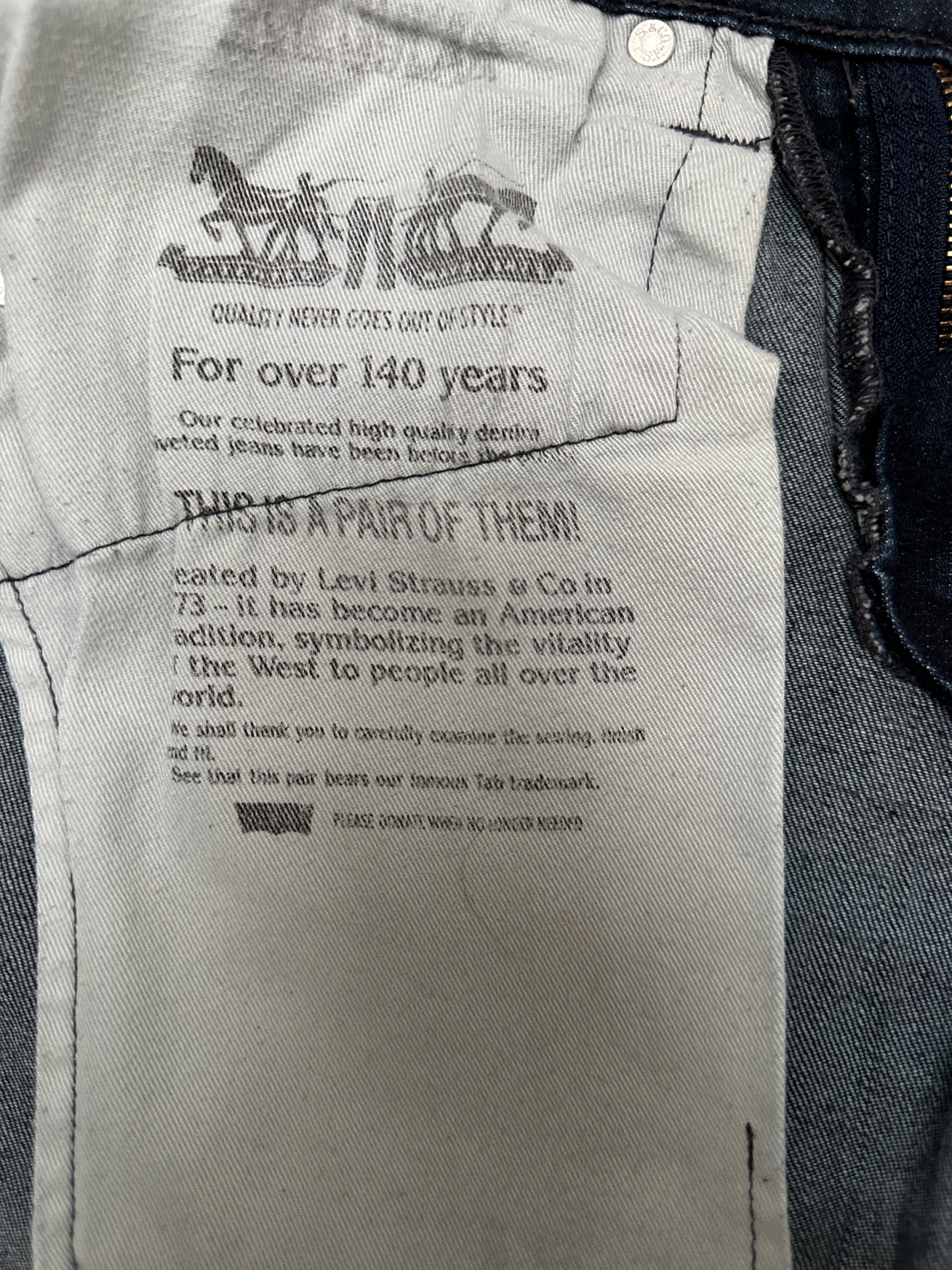 Levi's 511 slim jeans - size W28 L32