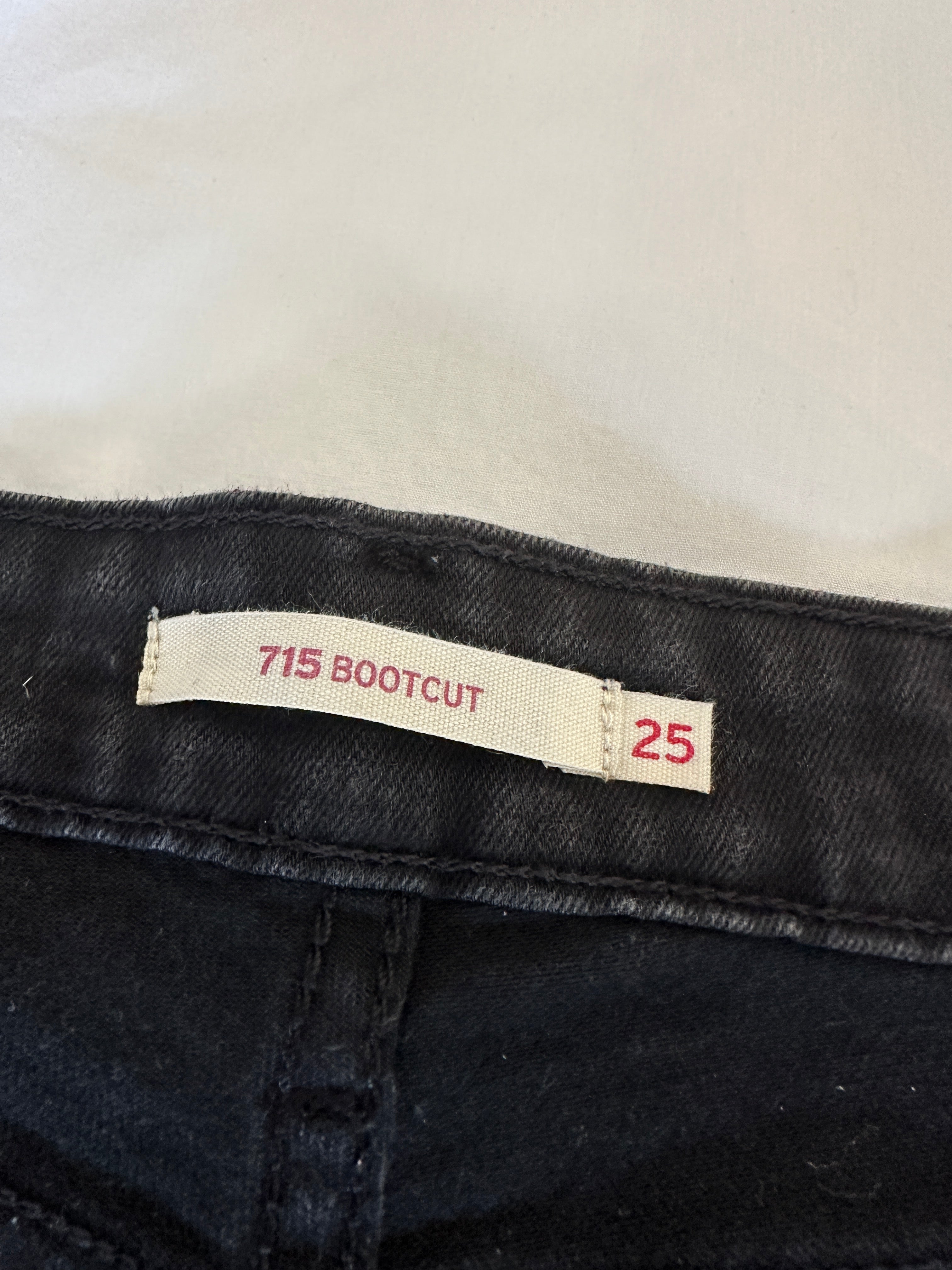 Levi's black 715 bootcut pants - size 25