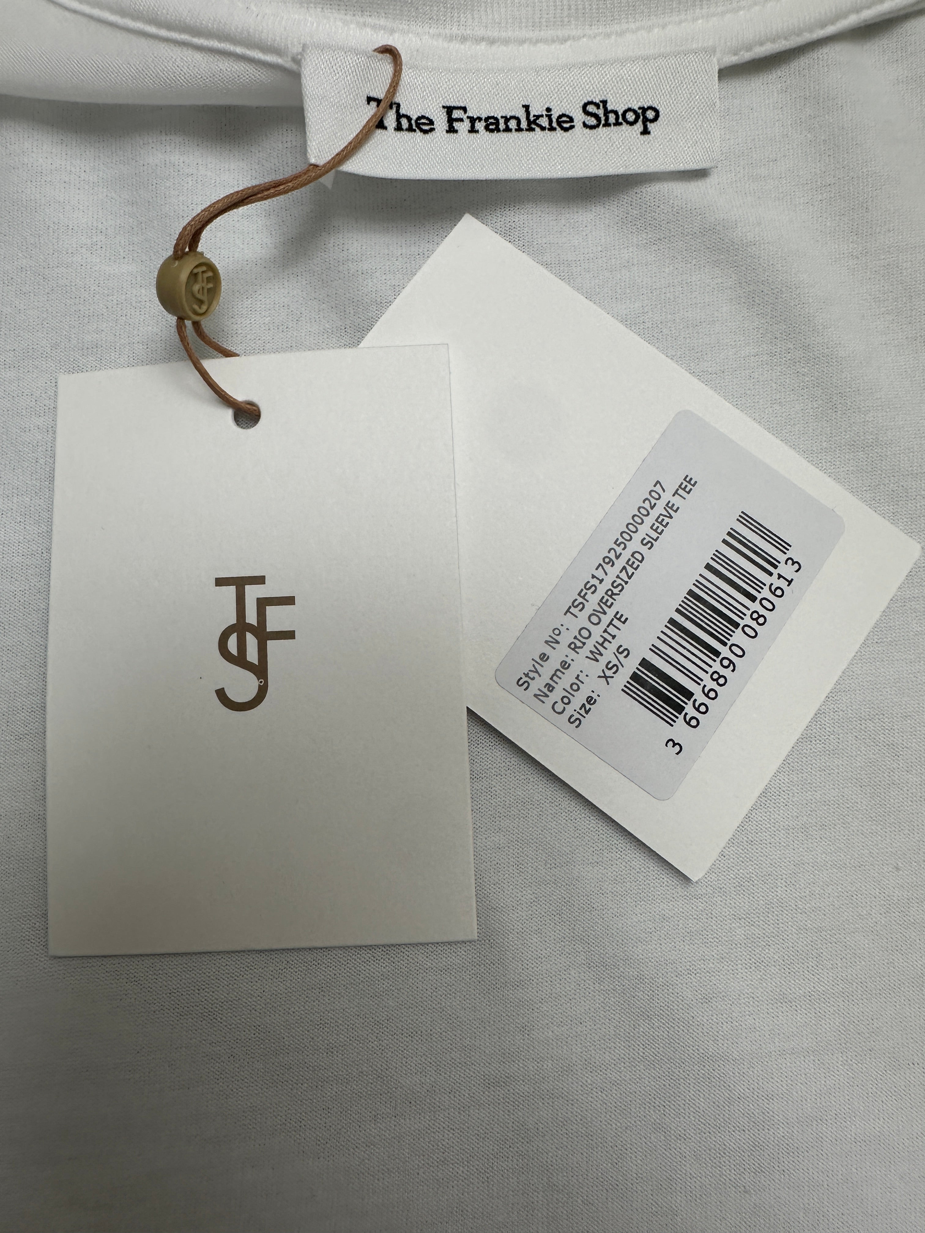 The Frankie Shop white rio oversized sleeve tee - size XS/S