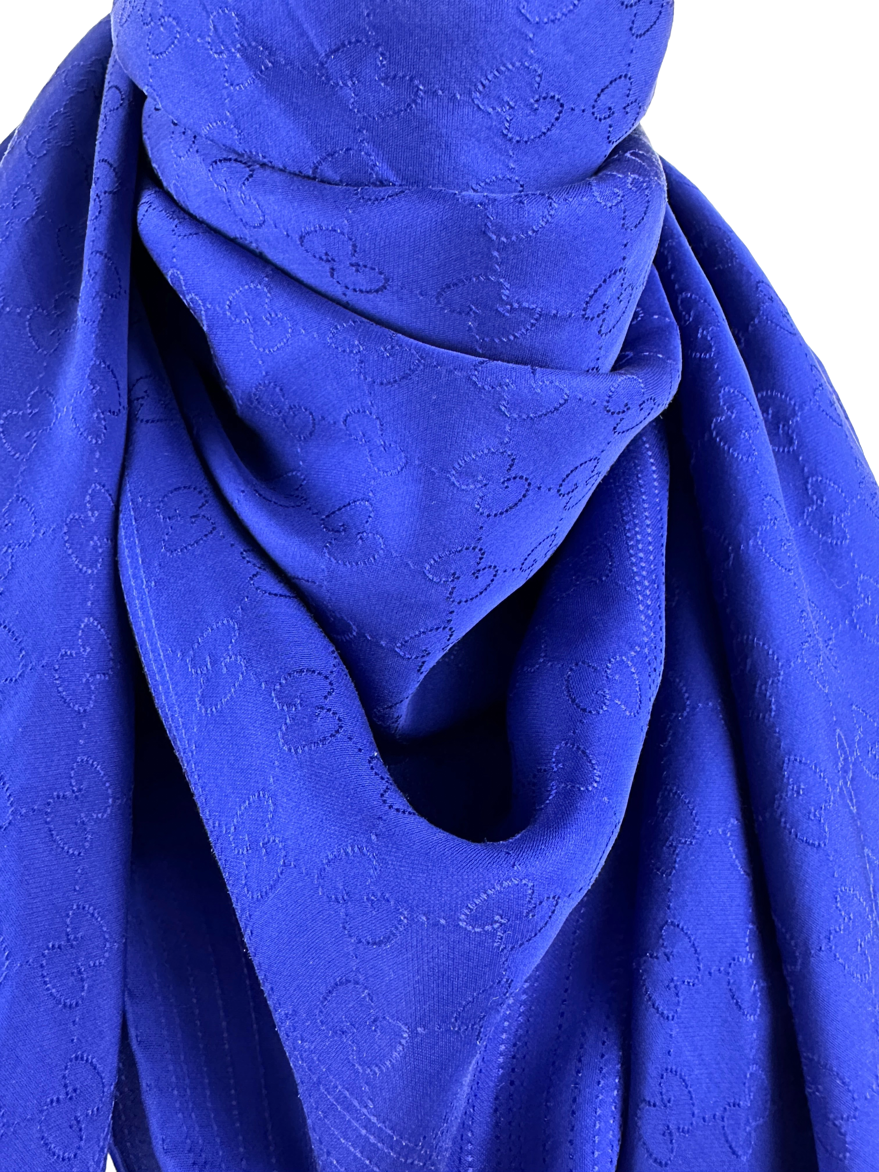 Gucci midnight blue scarf with GG monogram