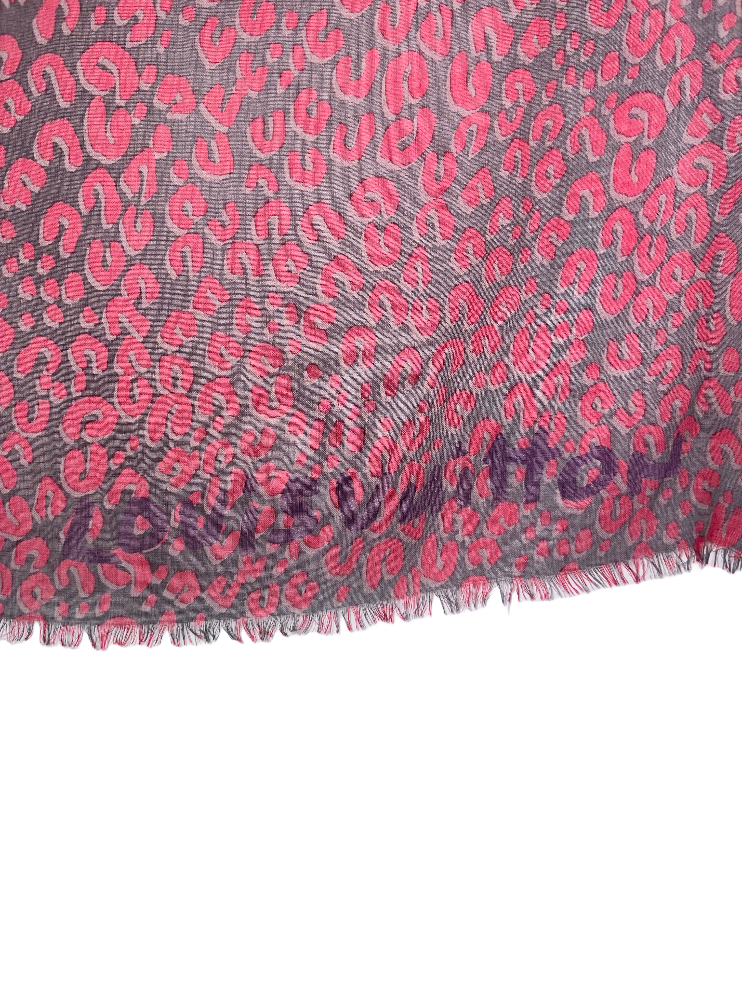 Louis Vuitton fuchsia/black leopard blurry print stole