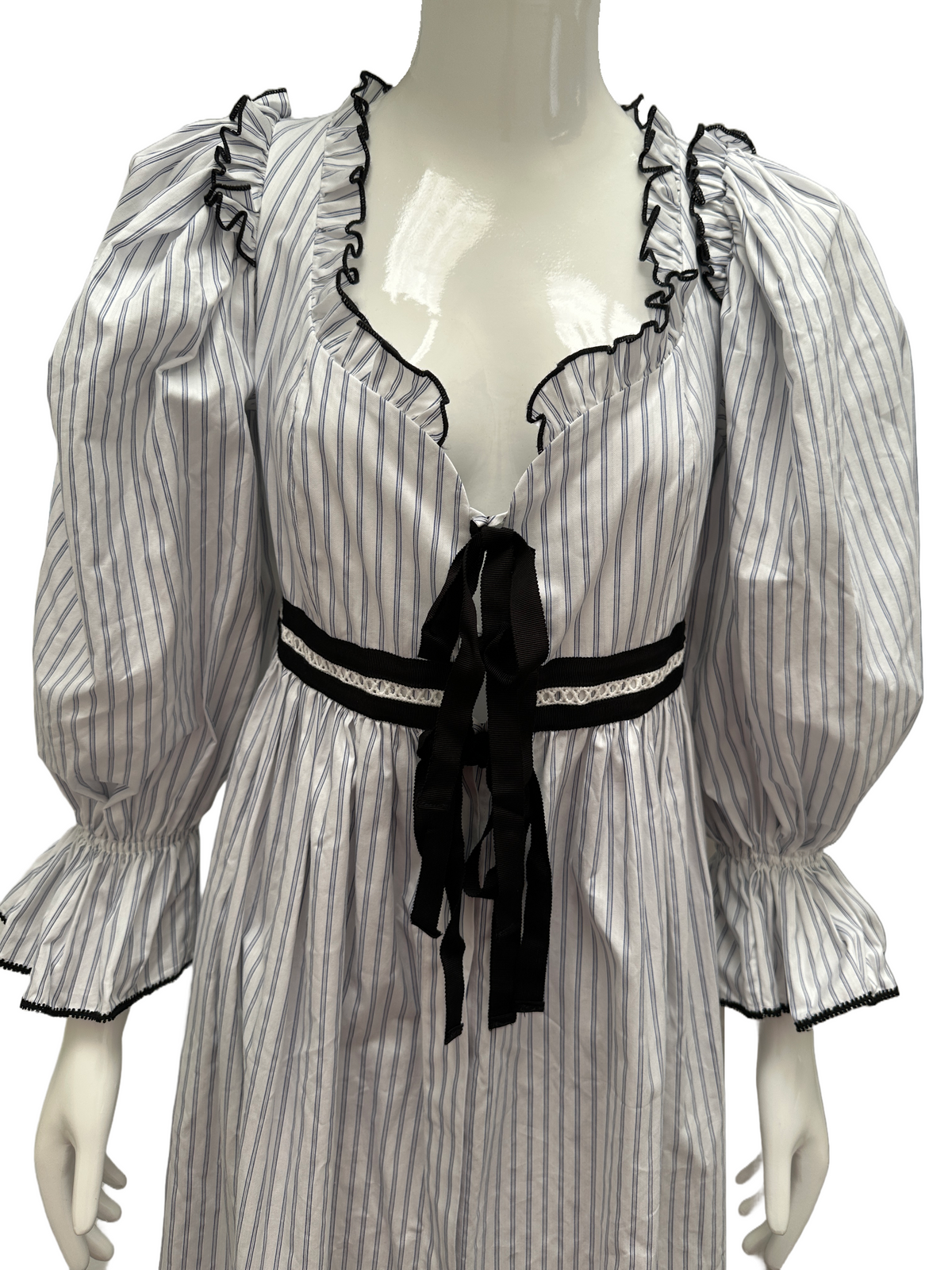 Lug Von Siga white dress with blue stripes - size 38