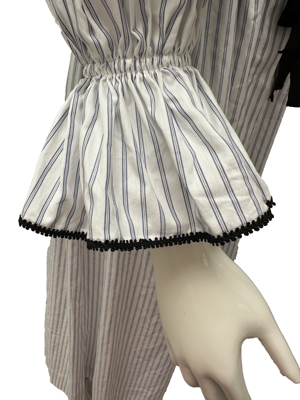 Lug Von Siga white dress with blue stripes - size 38