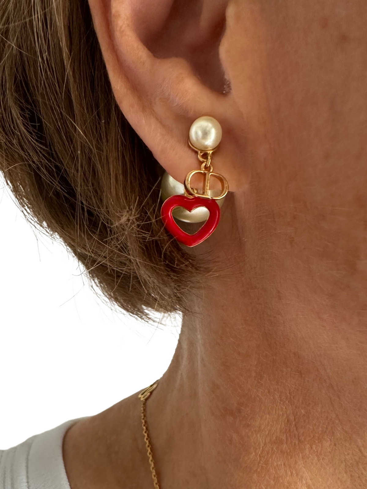 Dior pearl heart amour tribal earring gold red