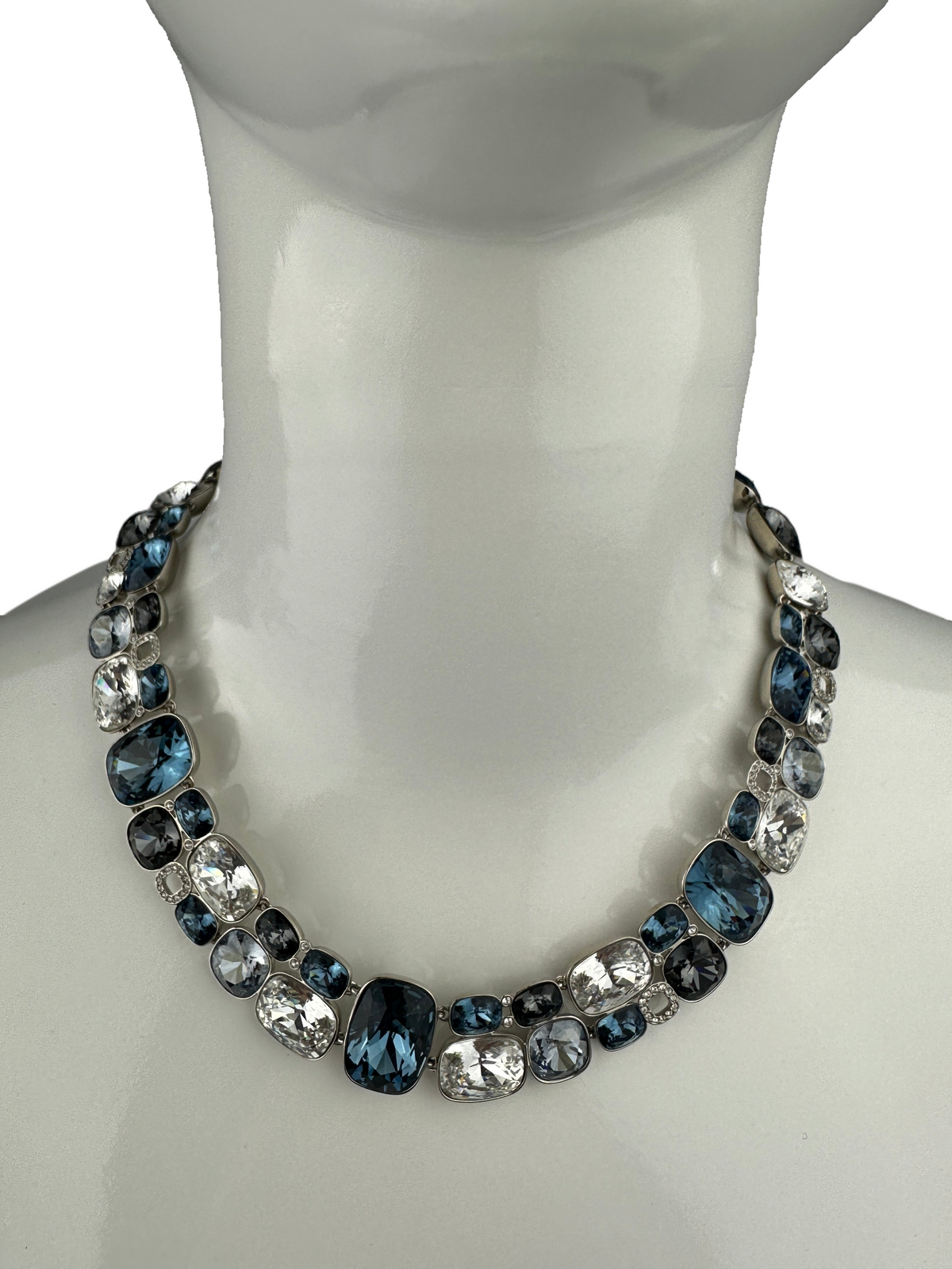 Swarovski gema necklace mixed cuts, blue and white, rhodium plated