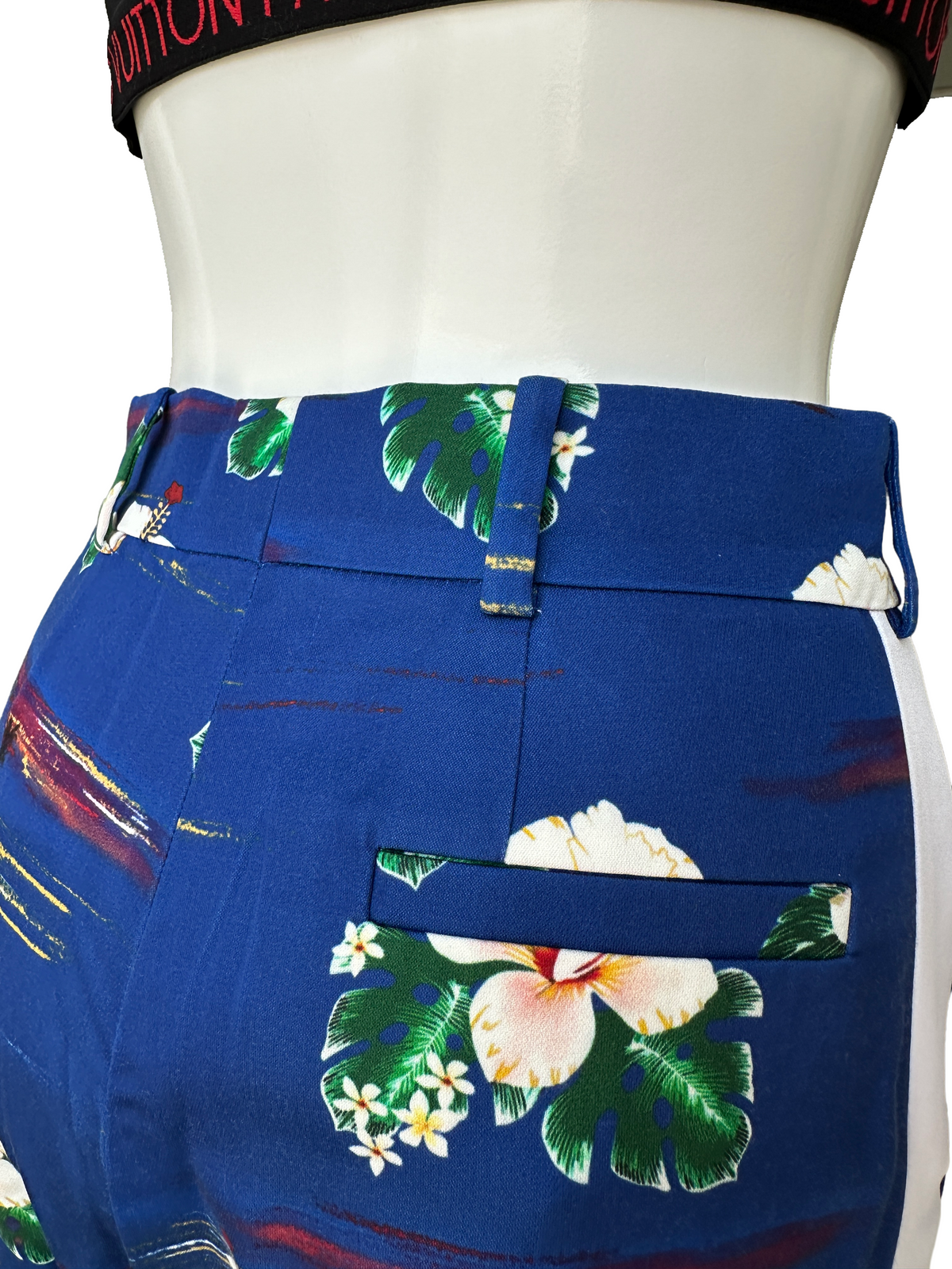 Racil Pant Floral printer wide leg - size 36