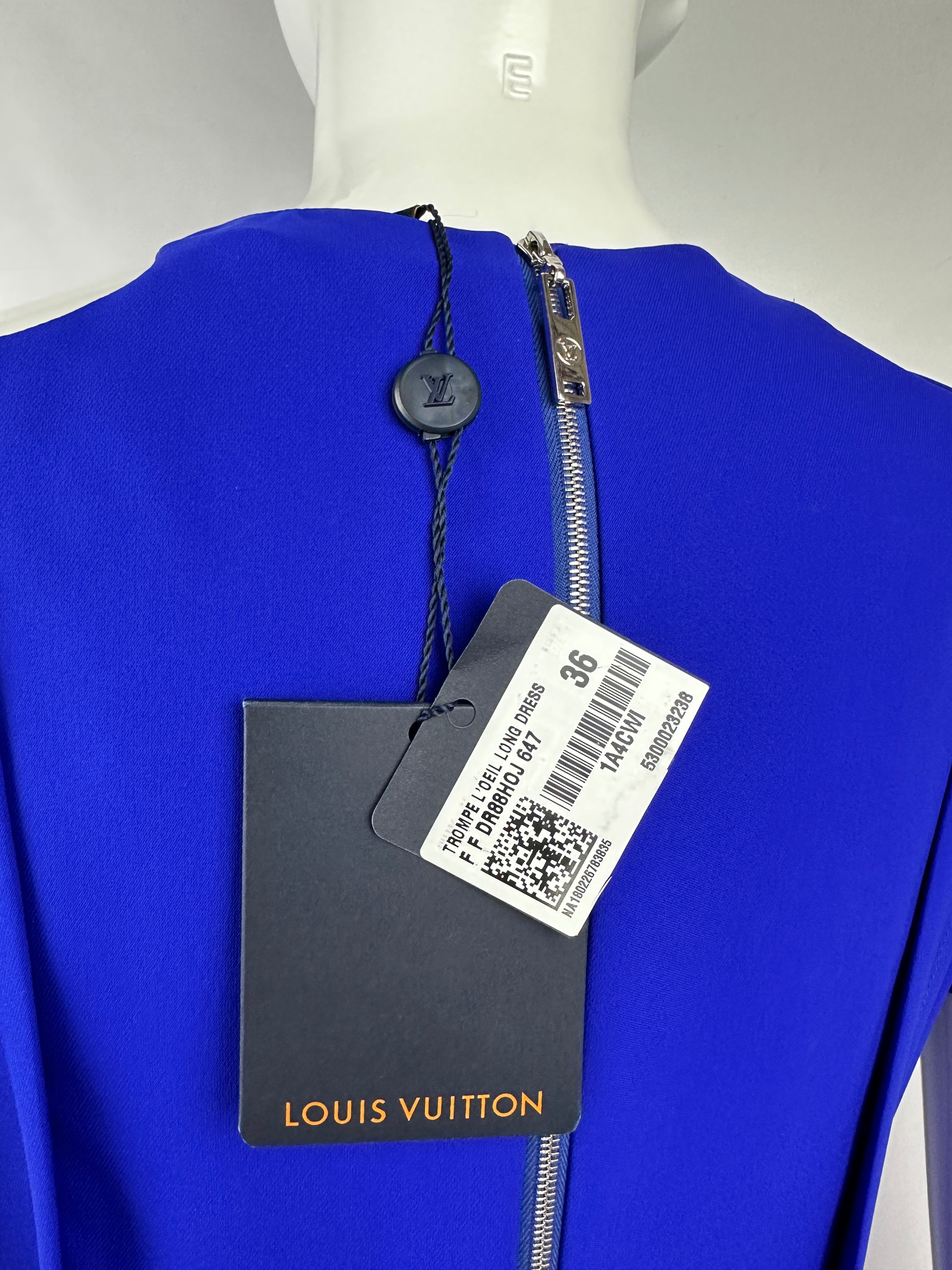 Louis vuitton long blue dress with front waist chain - size 36