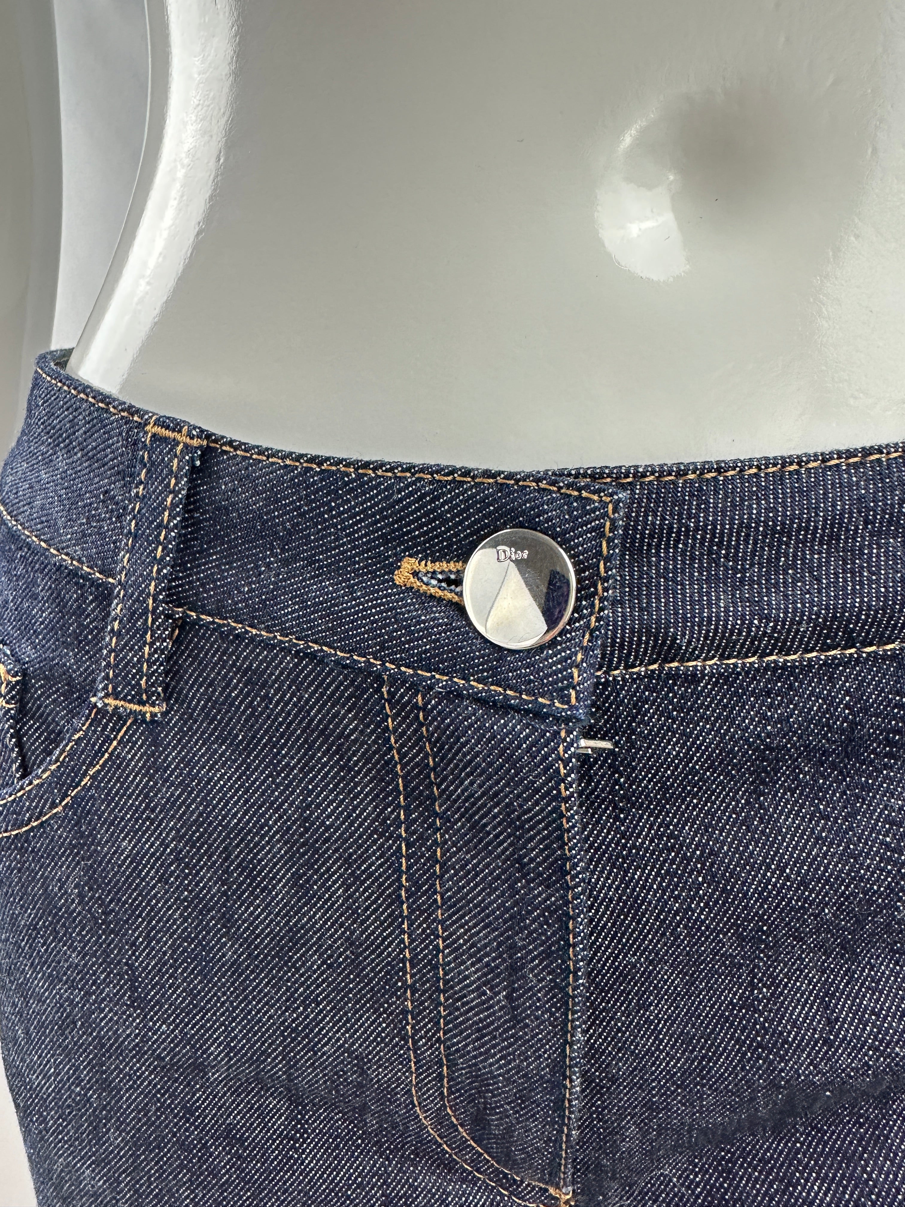 Dior straight-leg denim pants with stone detail on back pocket - size 36